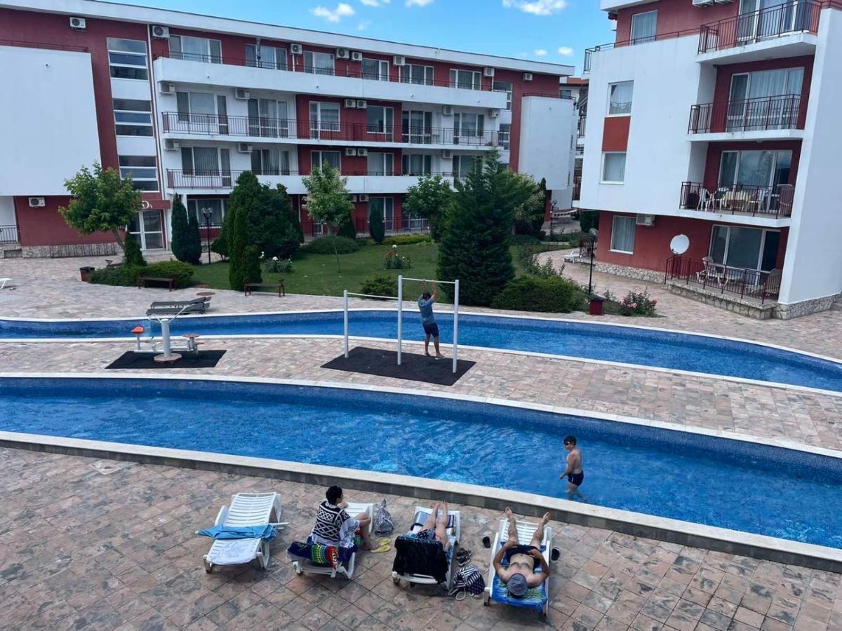 Fort Noks Apartments-Elenite Exteriér fotografie