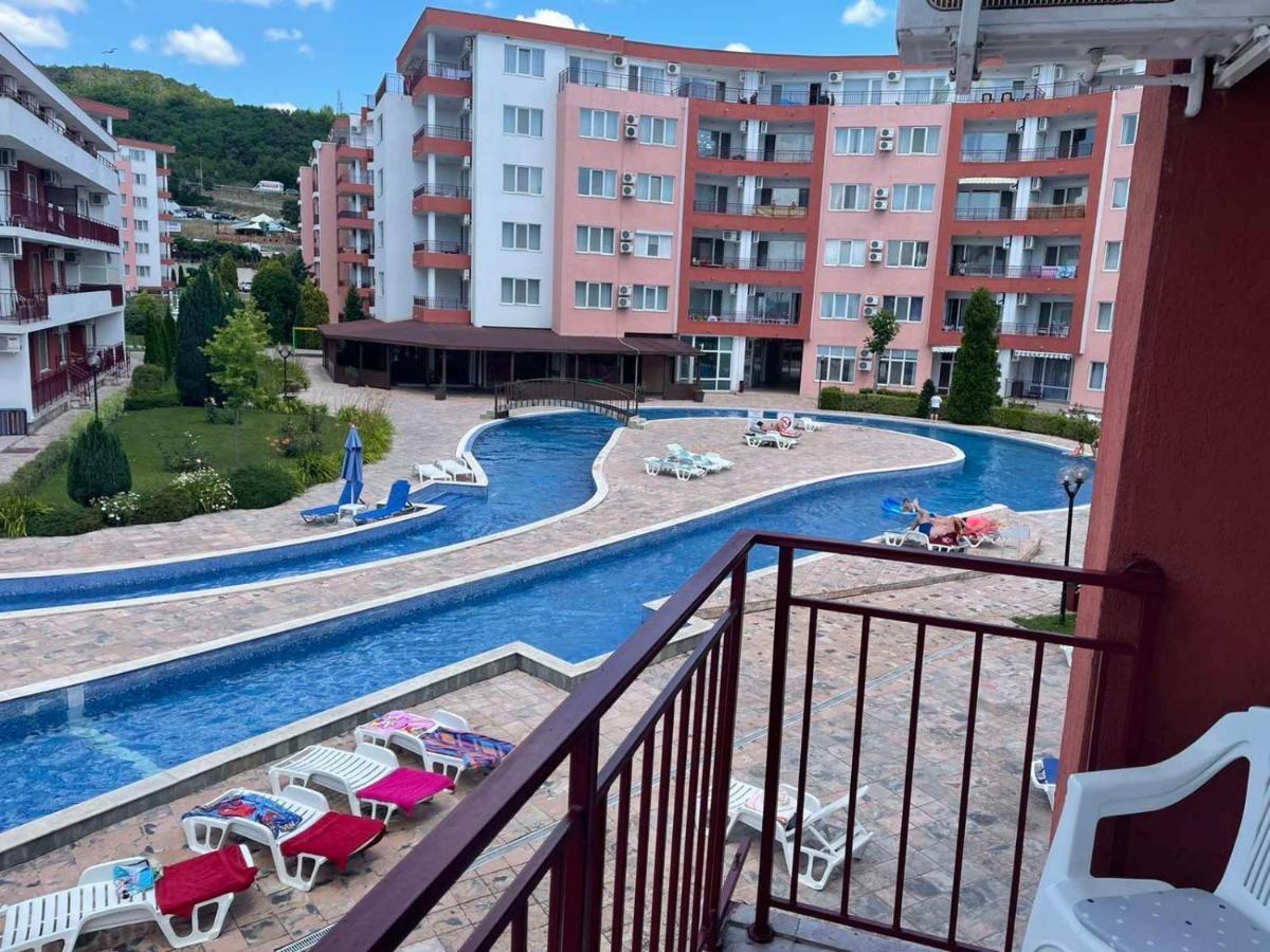 Fort Noks Apartments-Elenite Exteriér fotografie