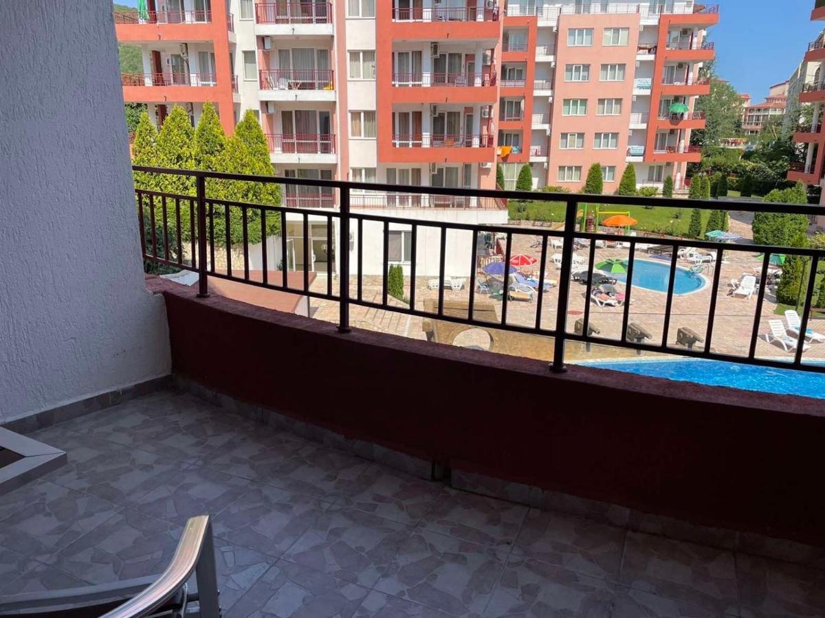 Fort Noks Apartments-Elenite Exteriér fotografie